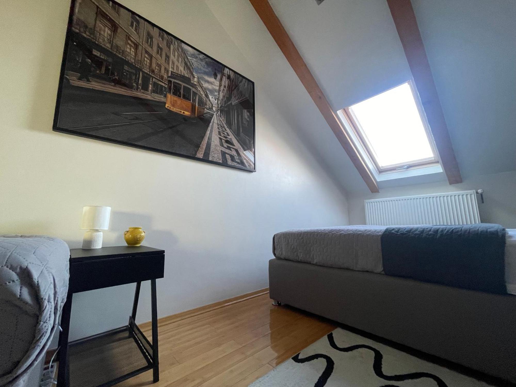 Vila Milka - Balkon - Besplatan Parking - Samostalna Prijava Karlovac Zewnętrze zdjęcie